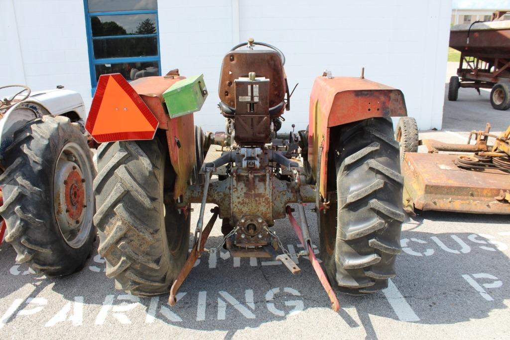 IMT 542 Tractor