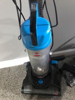 Laskey-Bissell powerswift compact vacuum