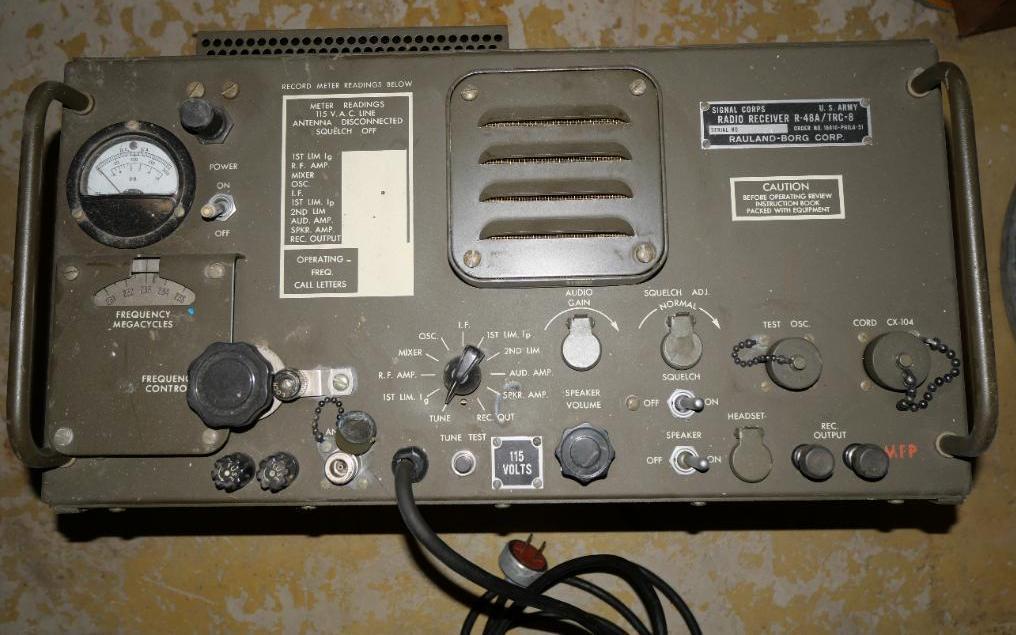 US Army Signal Corps Radio Receiver R48A/ TRC8