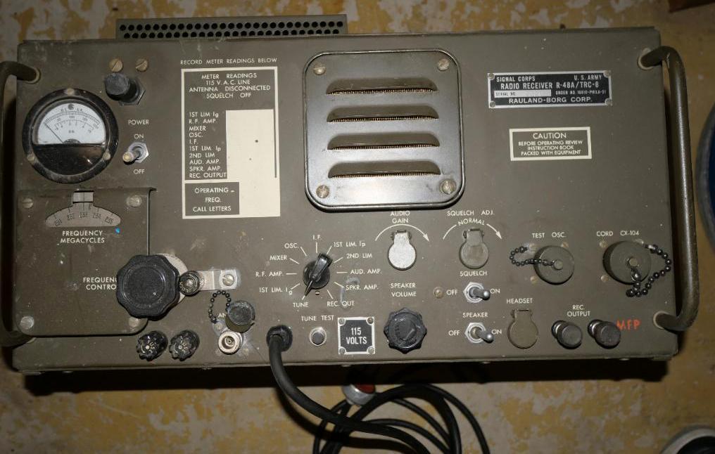 US Army Signal Corps Radio Receiver R48A/ TRC8