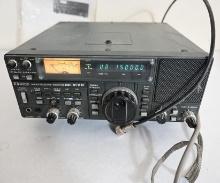 ICOM IC-R70 Communications Receiver