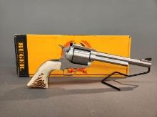 Ruger New Model Super Blackhawk revolver, .44 mag