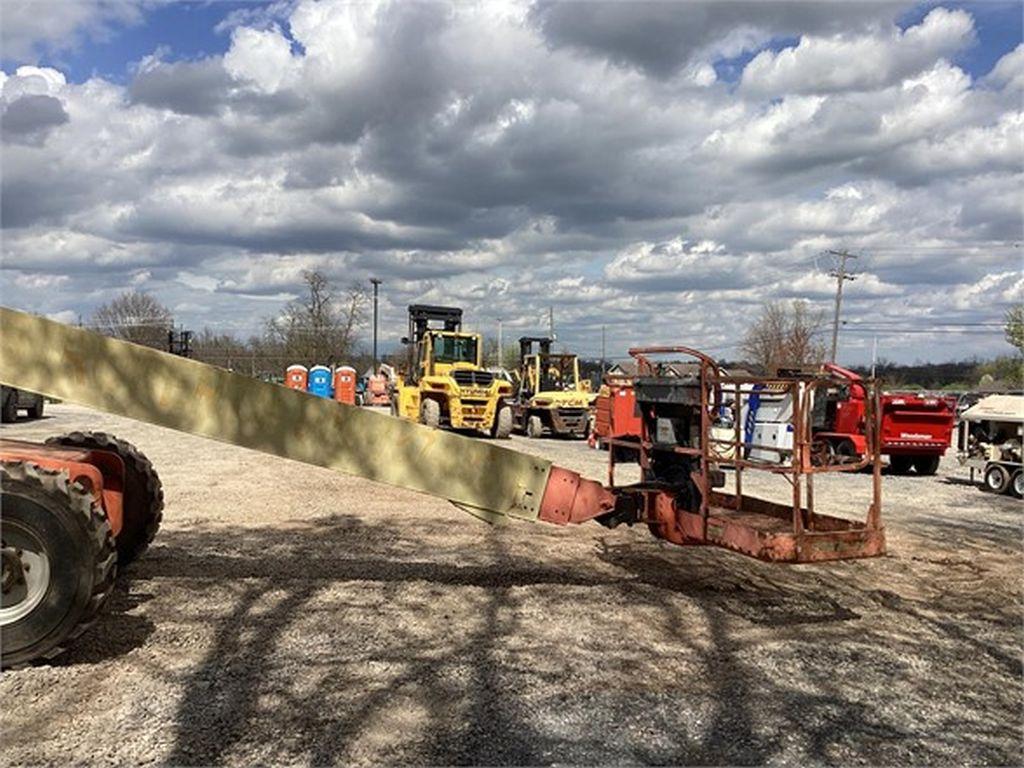 2006 JLG 600S BOOM LIFT