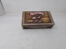 Winchester Collector's Edition pocket knife in box