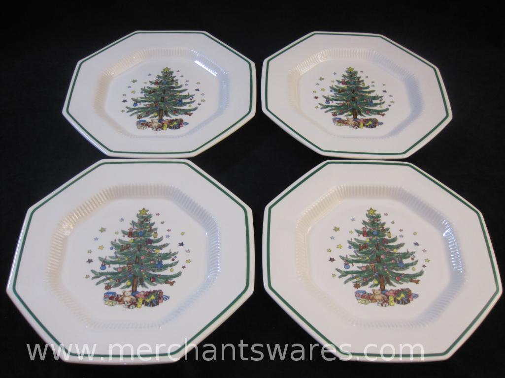 Set of Four Nikko Christmastime Dinner Plates, made in Japan, 7 lbs