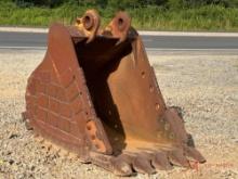 38" EXCAVATOR TOOTH BUCKET W/ SIDE CUTTERS