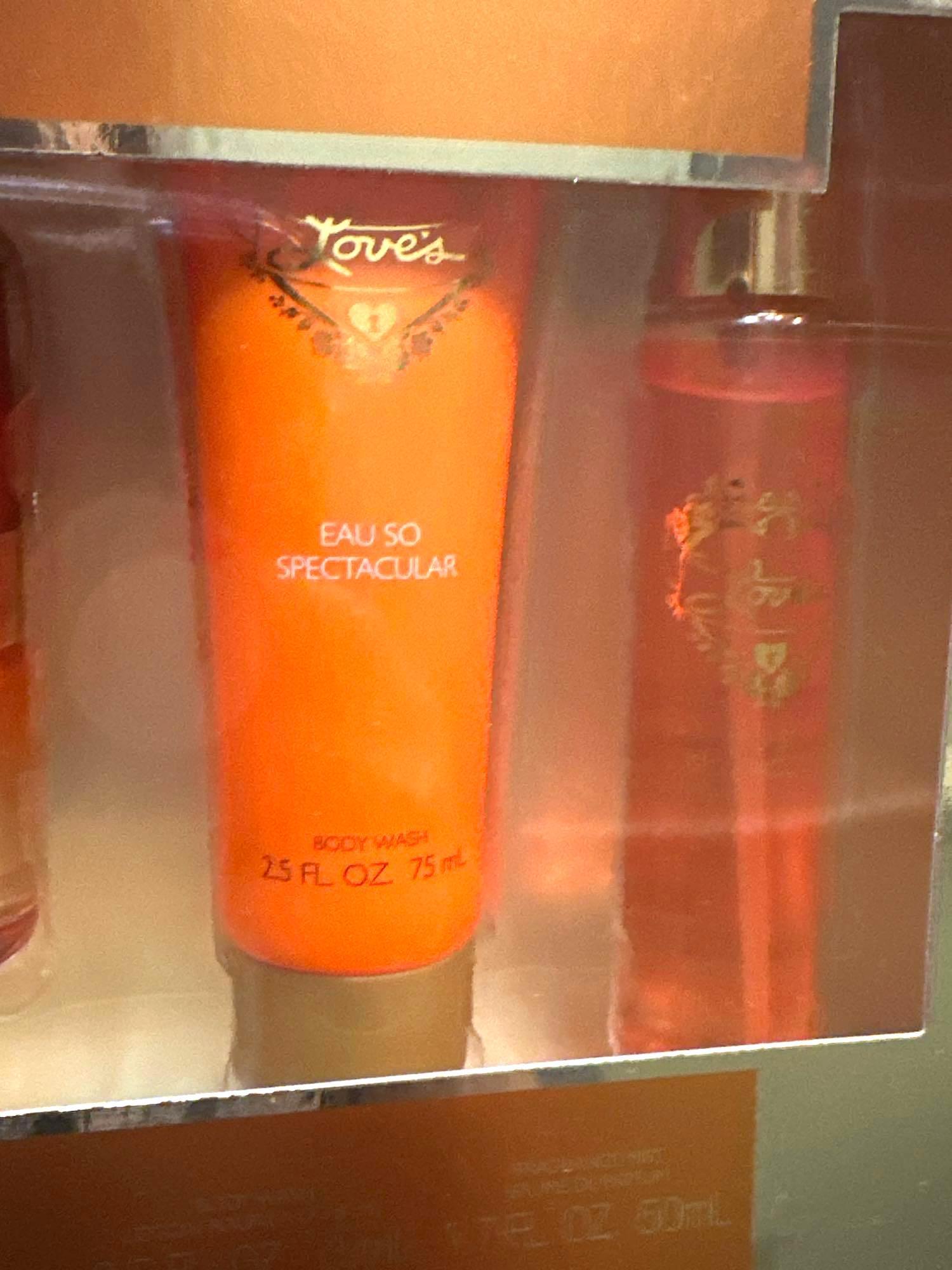 2 New Love's Fragrance Gift Sets