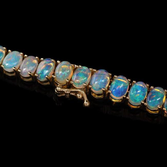 14k Yellow Gold 30.00ct Opal Necklace