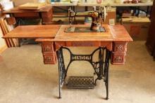 Antique Singer Sewing Machine in Oak Case