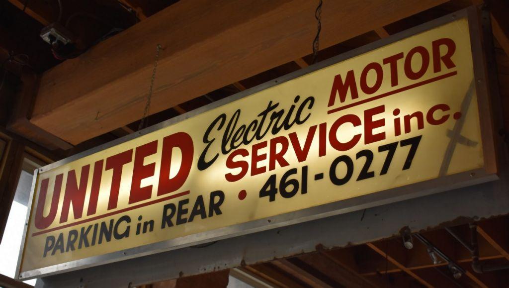 UNITED ELECTRIC MOTOR SIGN, LIGHTED, APPROX. 24" x 67"