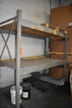 HEAVY DUTY PALLET RACKING WITH WOOD DECKING, NO