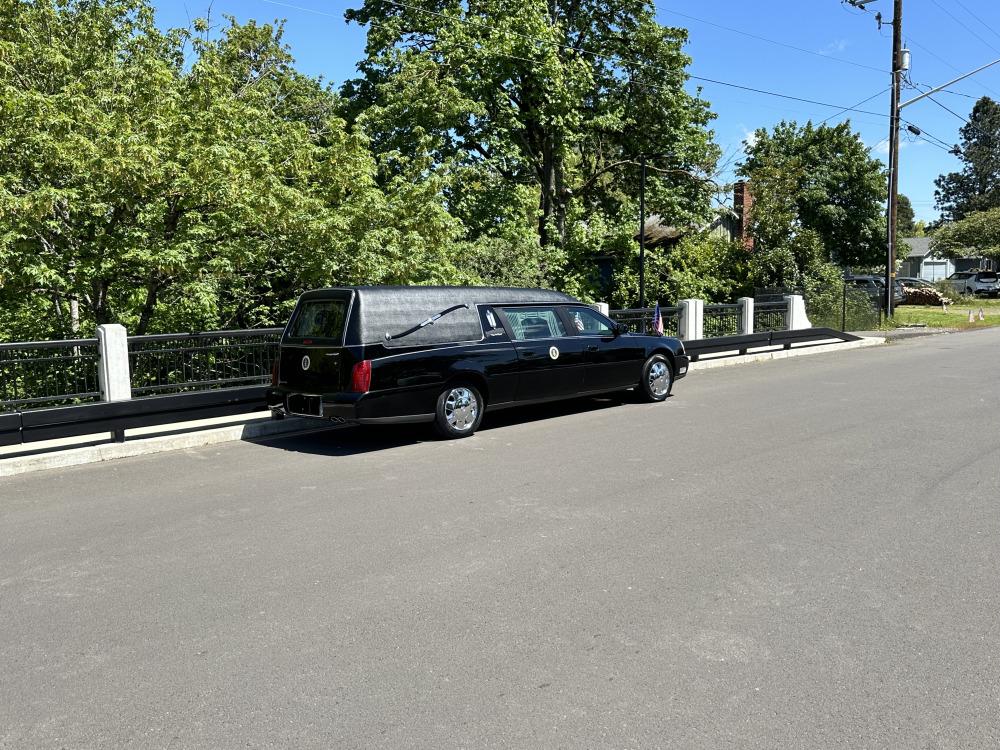 2003 Cadillac deVille Presidential Re-Creation Hearse