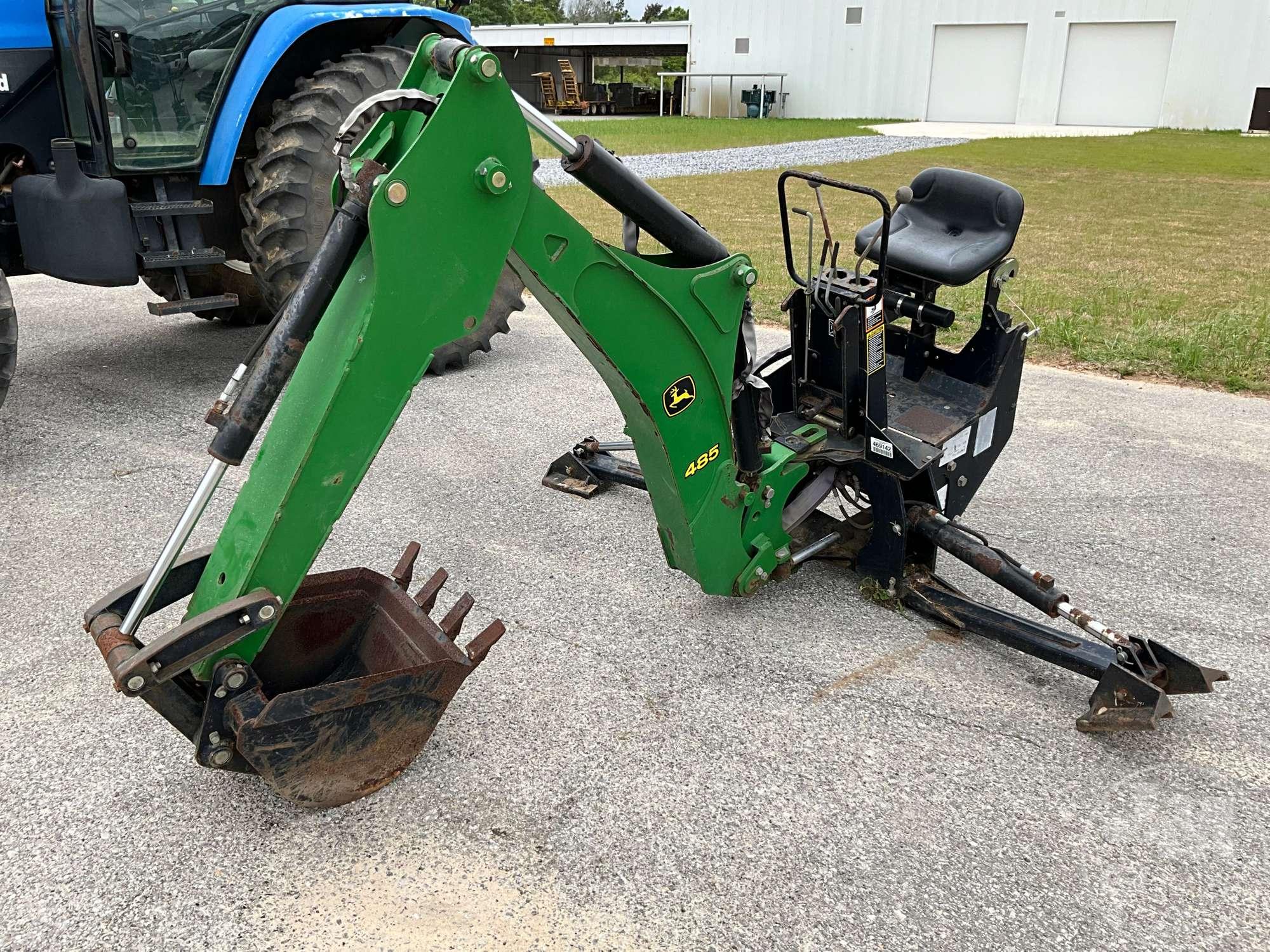 JOHN DEERE 485 SN: 1LV0485XAB0040251 QUICK ATTACH HYDRAULIC BACKHOE ARM