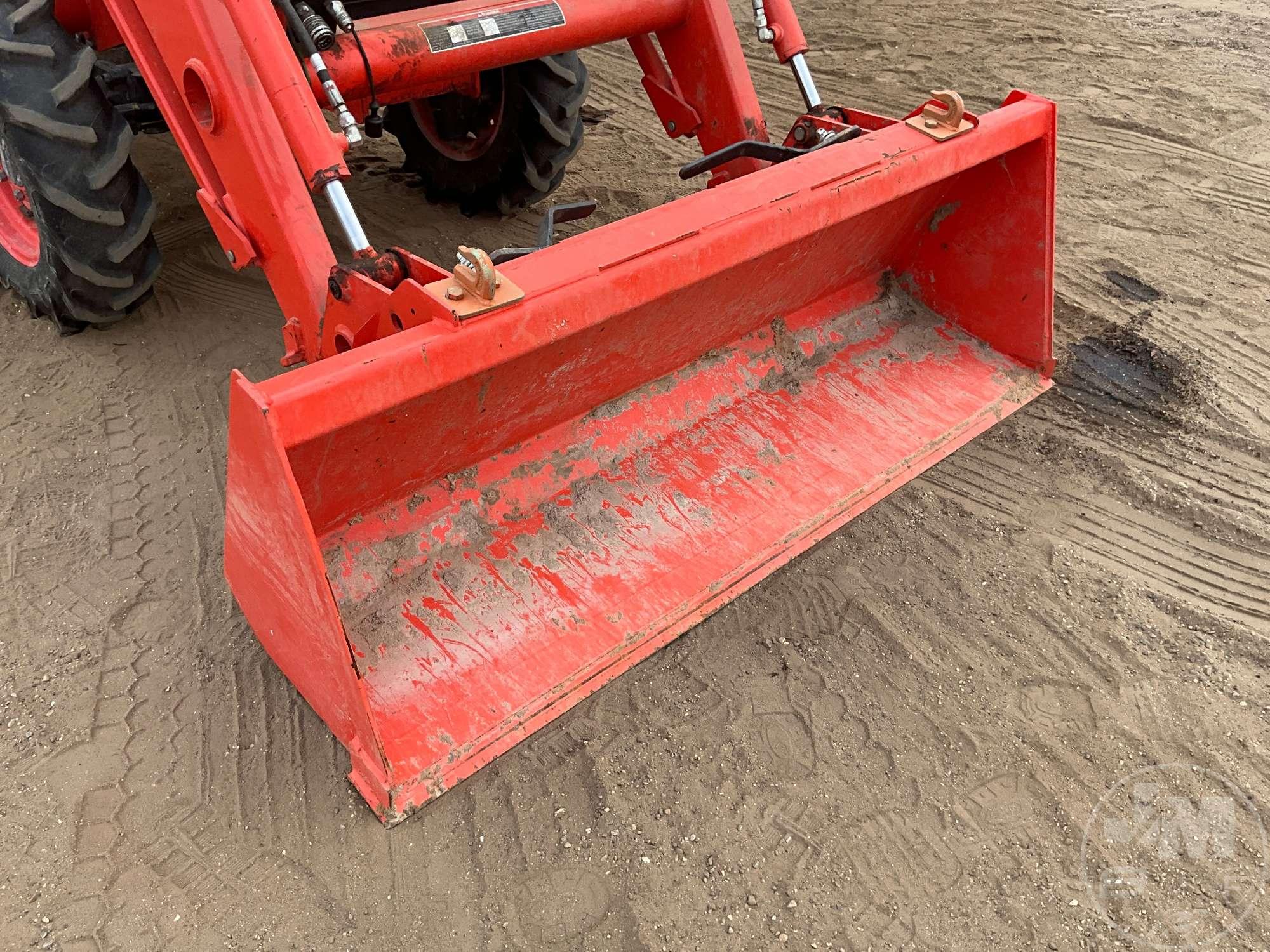 2021 KUBOTA L4701D 4X4 TRACTOR W/ LOADER SN: KBUL4CDRELJL71149