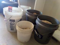 (5) Five Gallon Buckets of Rocks and Aesthetic Geological Pieces for Aquariums