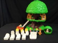 Vintage General Mills Kenner 1975 Tree Tots Family Tree House Playset