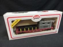 HO Scale Model Power, 40' Work Caboose 8200, Brown, Silver, Safety First Silver