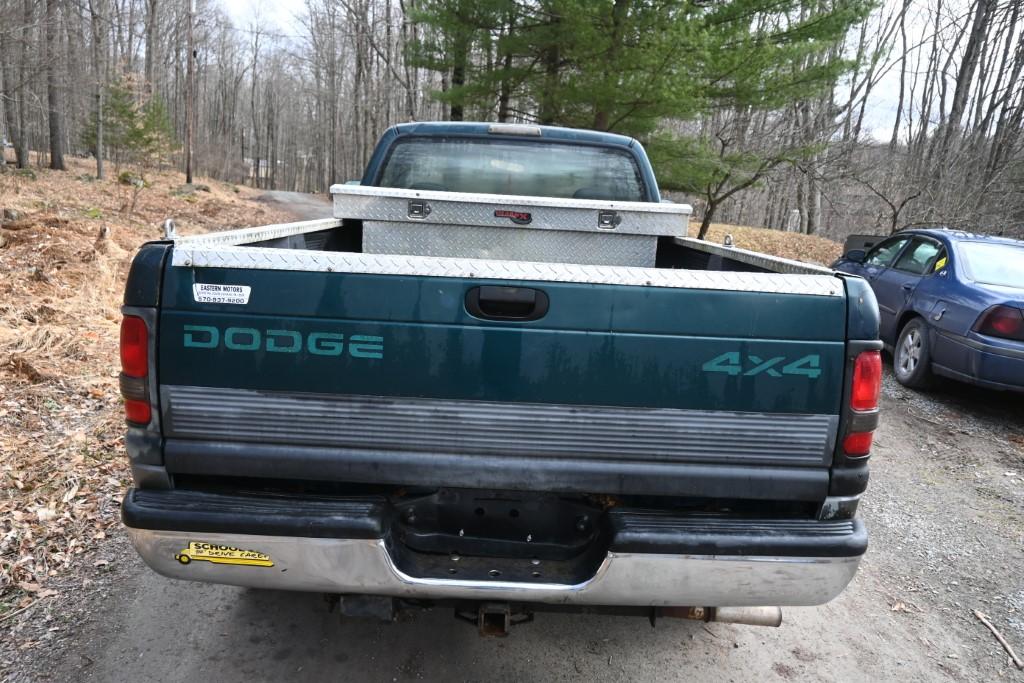1995 Dodge Ram 2500 Plow Truck