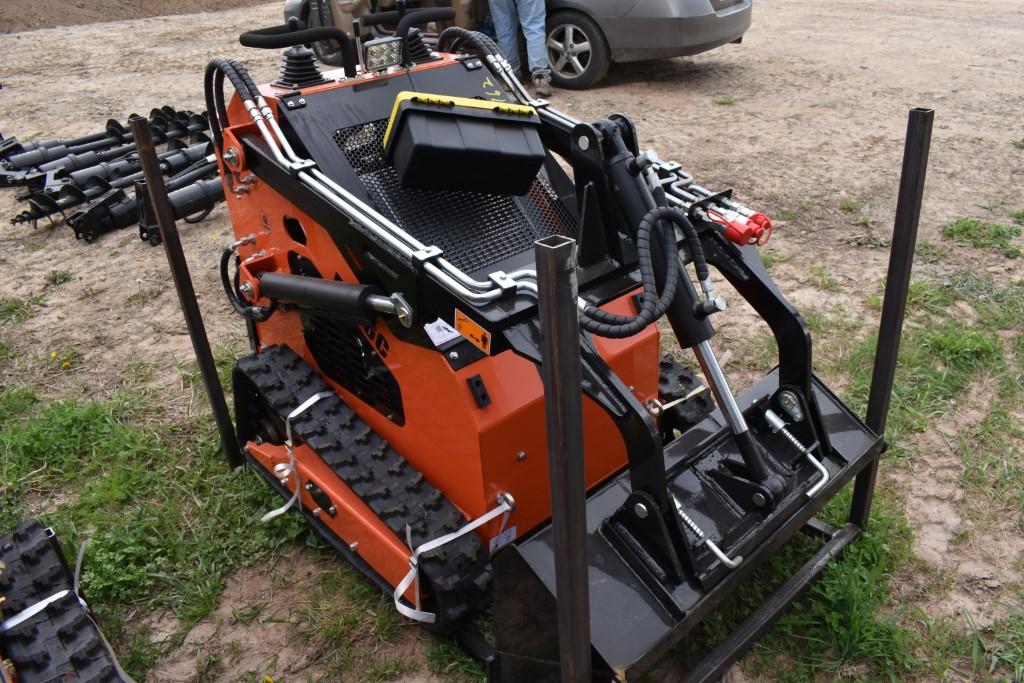 EGN EG36C Skid Steer with Tracks