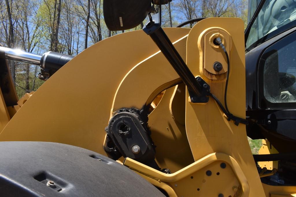 2018 CAT 930M Articulating Wheel Loader