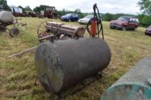 275 Gallon Fuel Tank with Hand Pump