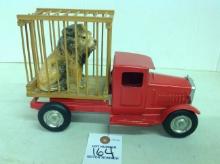 Kingsbury JC Penny Delivery Truck w/cage and lion