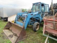 Ford 2120 Tractor w/Loader