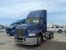 2014 MACK CXU613 T/A DAYCAB