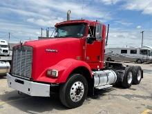 2011 KENWORTH T800 T/A DAYCAB