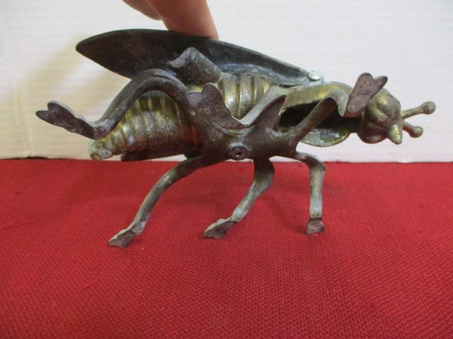Large Brass House Fly Ash Tray