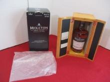 *Rare Irish Whiskey Midleton 2017 Very Rare w/ Special Collector Wooden Box & Display