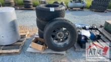 (4) 35x12.5R20 8-Lug Tires/Wheels