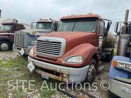 2004 Freightliner Columbia T/A Fuel Truck