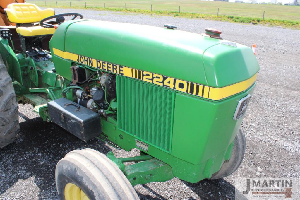 JD 2240 tractor