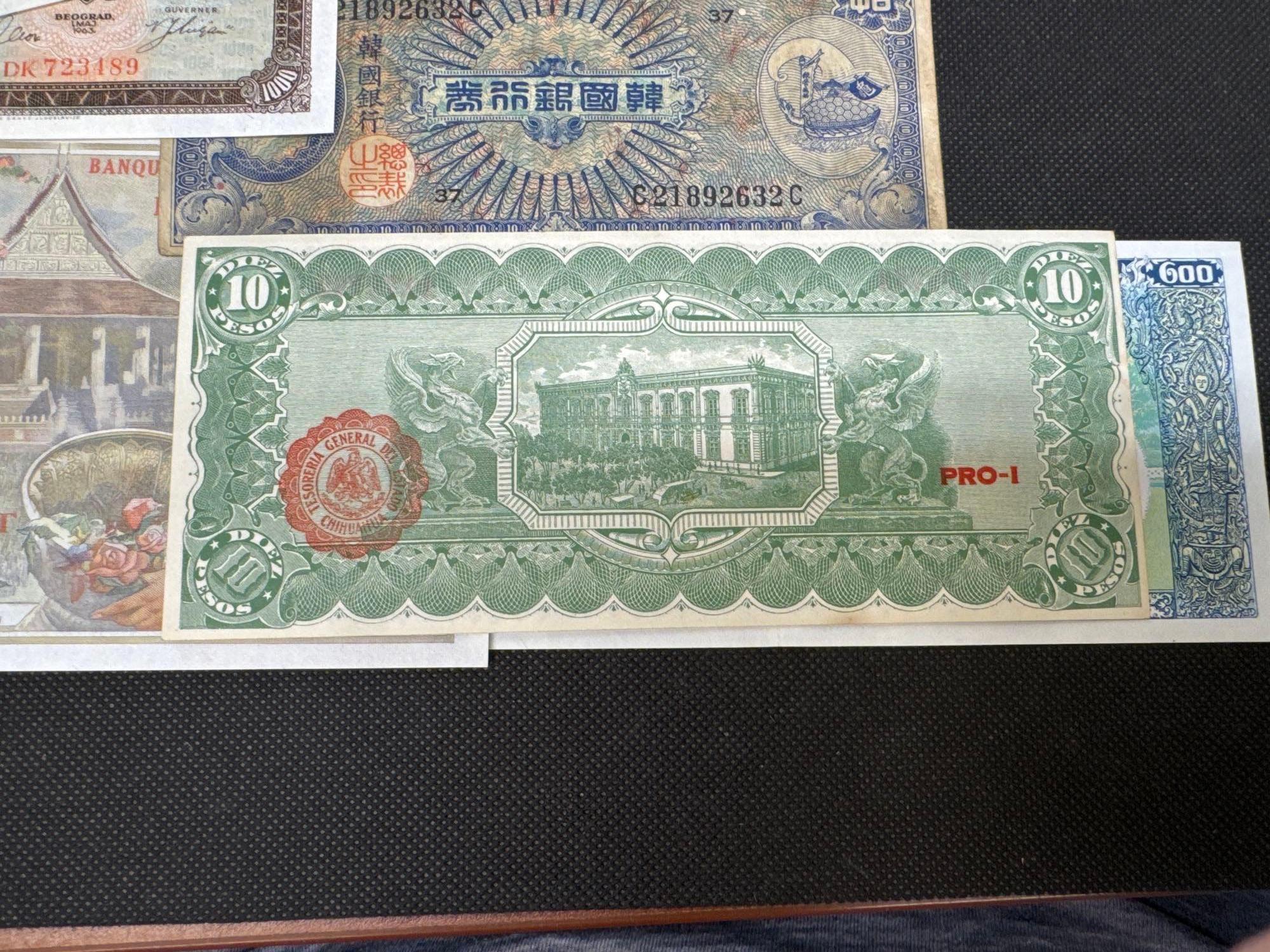 Foreign Banknotes Belgian South Korea, Laos