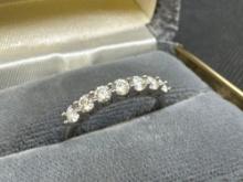 Beautiful Silver 925 Moissanite diamond ring 2.13 Grams Size 8