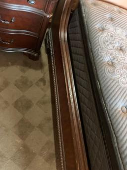 King size sleigh bed