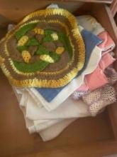 place mats, table runners, pot holders