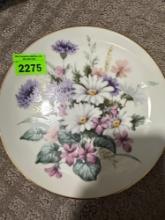 Daisy banquet, the American collection plate