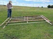 4 Cattle panels 5ft tall x 10ft long