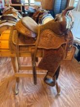 15in all around or trail saddle