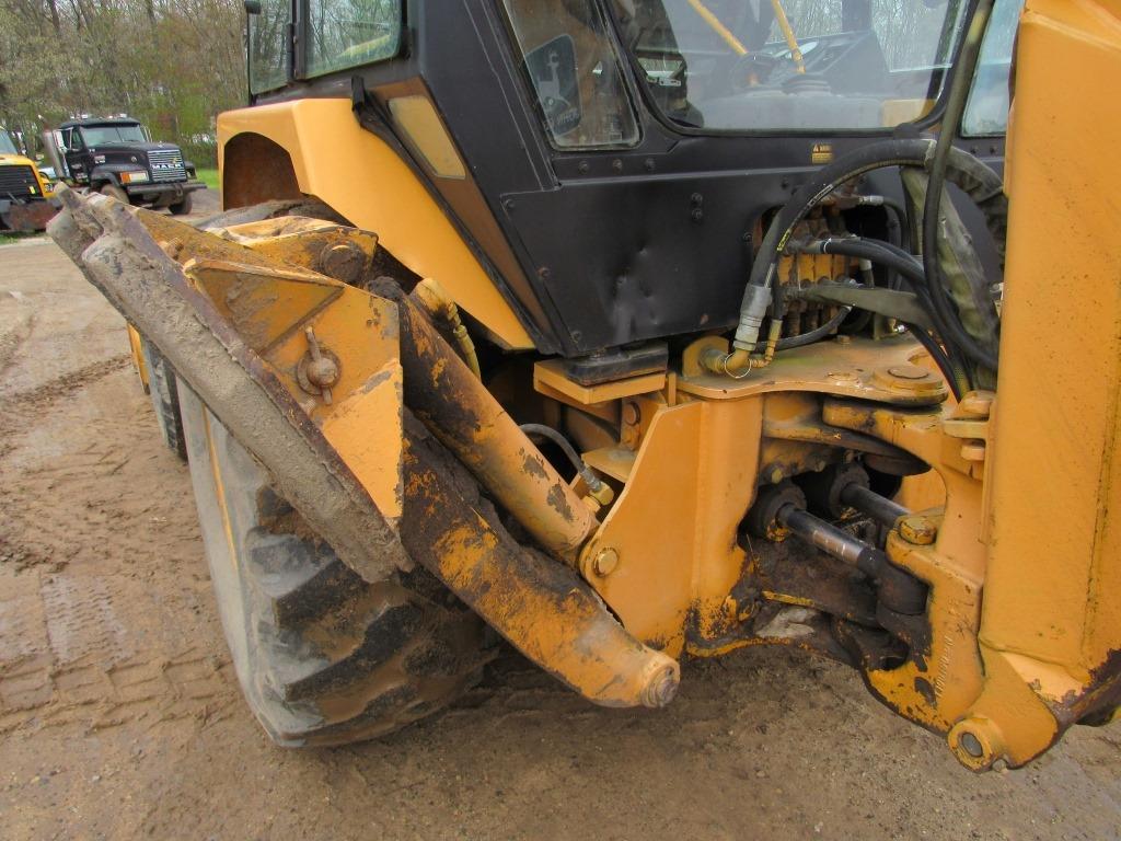 John Deere 310C Backhoe