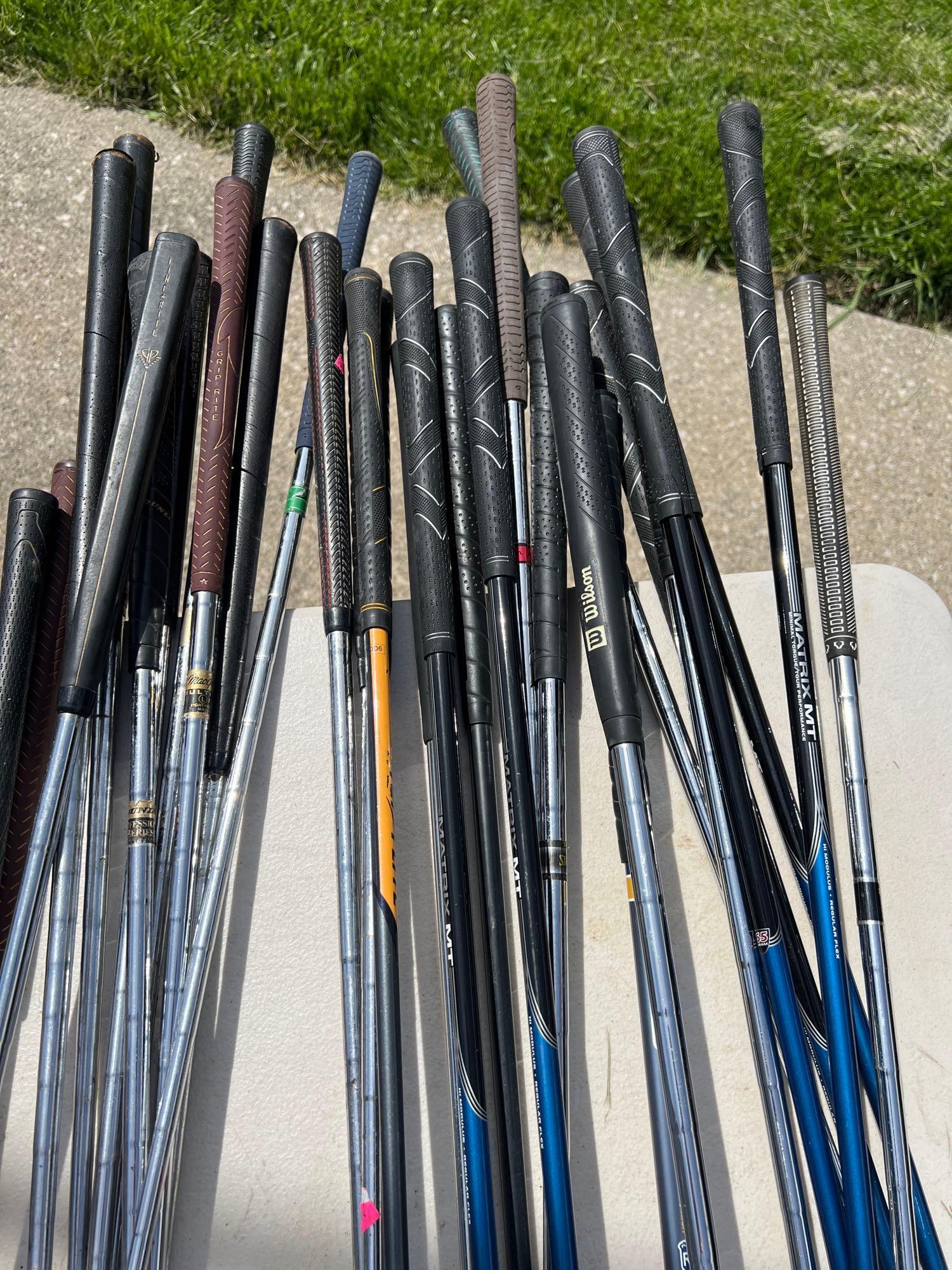 huge miscellaneous lot of golf clubs