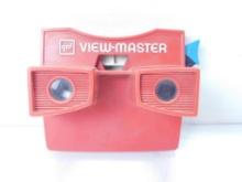 Vintage View-Master With Eight Discs