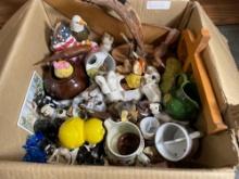 Large Assortment of small figurines & collectibles -see photo's-