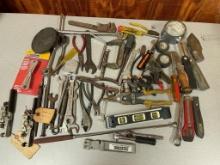 Hand Tool Lot in a Box
