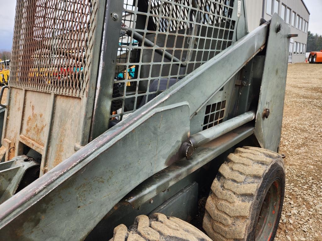 Bobcat 722 Skid Steer