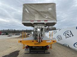 2000 International 4700 Boom Truck