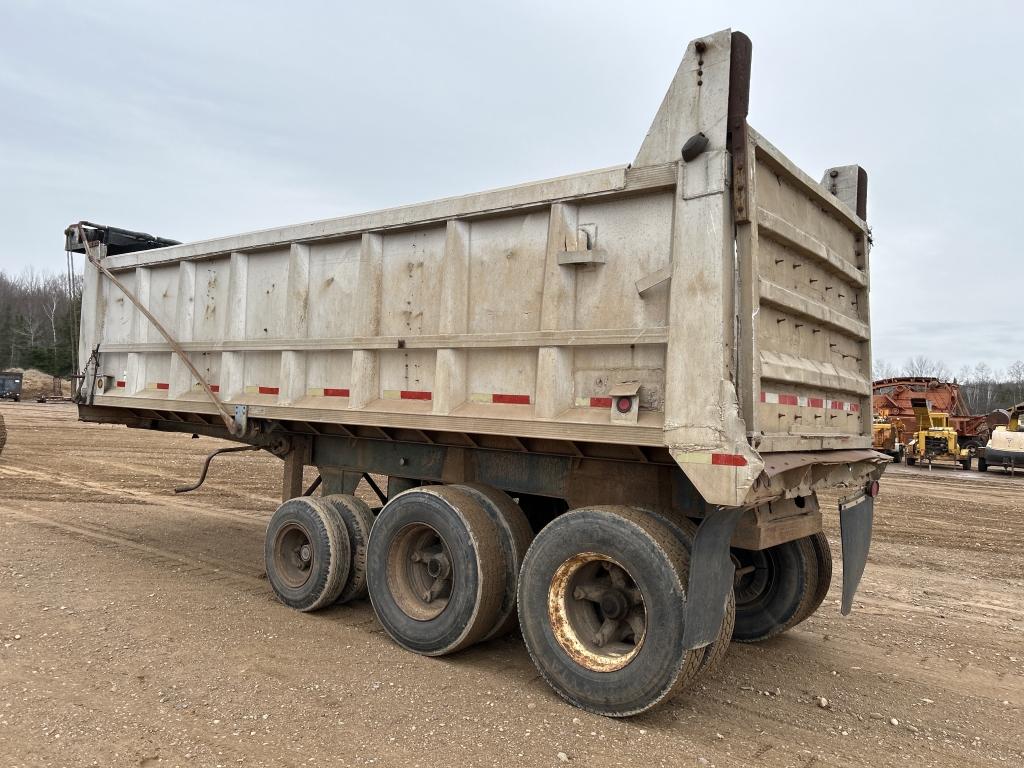 1977 City Welding & Mfg. Co. 24’ End Dump Trailer