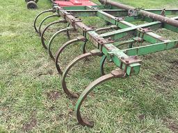 JD 100, 11 Shank Chissel Plow